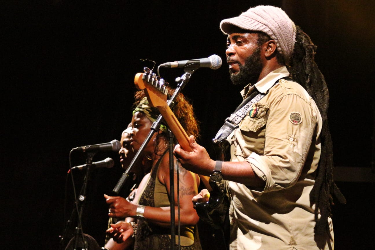 Rootman J and the Zionyouth crew | Bob Marley Tribute | PROGRAMMA LAATSTE STADSSTRAND DAG